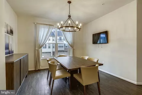 Dining - 3525 Landing Way, Silver Spring, MD 20906 photo 2 of 4