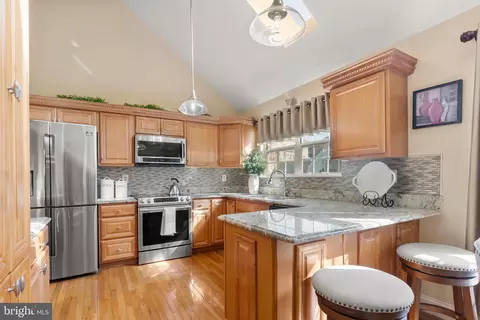 Kitchen - 12911 Hawkshead Ter, Silver Spring, MD 20904 photo 1 of 6
