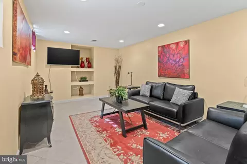 Living - 12911 Hawkshead Ter, Silver Spring, MD 20904 photo 10 of 10