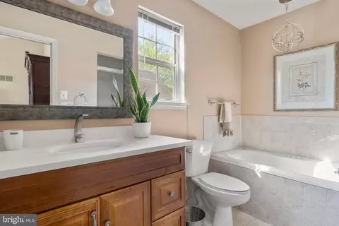 Bath - 12911 Hawkshead Ter, Silver Spring, MD 20904 photo 2 of 5