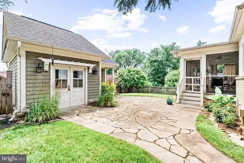 2028 Lanier Dr, Silver Spring, MD 20910 photo 6