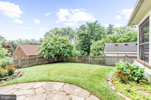 2028 Lanier Dr, Silver Spring, MD 20910 photo 10