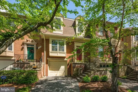 11019 Cedarwood Dr, Rockville, MD 20852