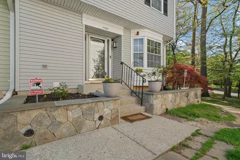11501 Sullnick Way, Gaithersburg, MD 20878