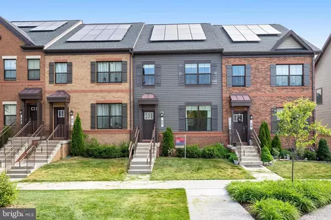 60 Verdant Oak Aly, Clarksburg, MD 20871