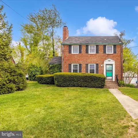217 Indian Spring Dr, Silver Spring, MD 20901