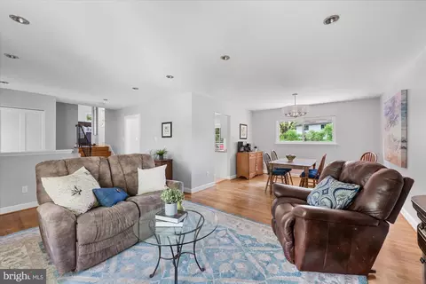 Living - 12706 Rigdale Ter, Silver Spring, MD 20904 photo 5 of 6