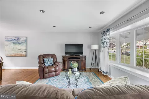Living - 12706 Rigdale Ter, Silver Spring, MD 20904 photo 1 of 6