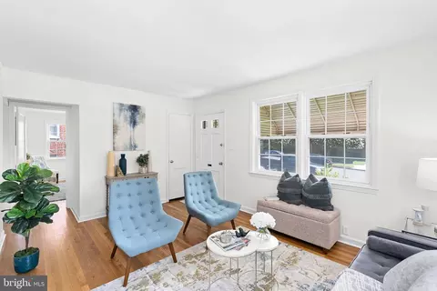 10110 Mckenney Ave, Silver Spring, MD 20902