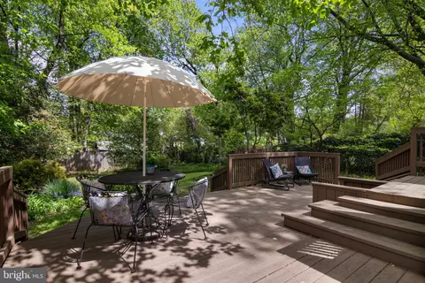 Exterior - 9123 Sudbury Rd, Silver Spring, MD 20901 photo 7 of 8
