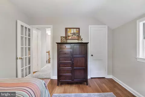 Bedroom - 9123 Sudbury Rd, Silver Spring, MD 20901 photo 6 of 8