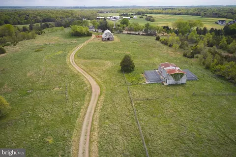 14710 Sugarland Rd, Poolesville, MD 20837 photo 8