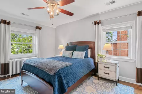 Bedroom - 612 Ellsworth Dr, Silver Spring, MD 20910 photo 2 of 10