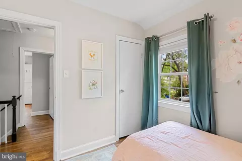 Bedroom - 612 Ellsworth Dr, Silver Spring, MD 20910 photo 6 of 10