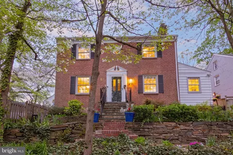 Exterior - 612 Ellsworth Dr, Silver Spring, MD 20910 photo 3 of 11