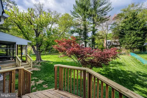 Exterior - 1517 Arbor View Rd, Silver Spring, MD 20902 photo 4 of 8