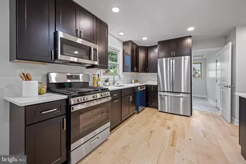 Kitchen - 1517 Arbor View Rd, Silver Spring, MD 20902 photo 1 of 2