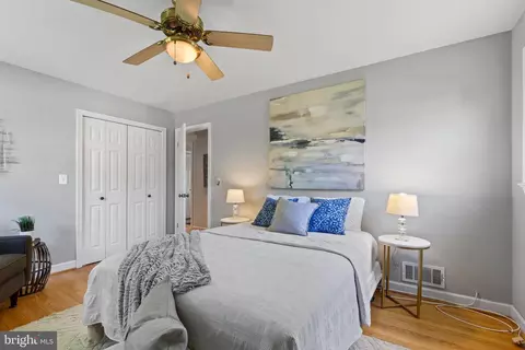 Bedroom - 2203 Ellis St, Silver Spring, MD 20910 photo 1 of 8