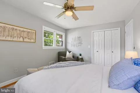 Bedroom - 2203 Ellis St, Silver Spring, MD 20910 photo 3 of 8