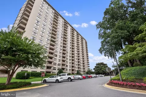 5225 Pooks Hill Rd #1319S, Bethesda, MD 20814