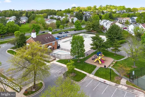 Exterior - 2256 Wimbledon Cir, Silver Spring, MD 20906 photo 13 of 15