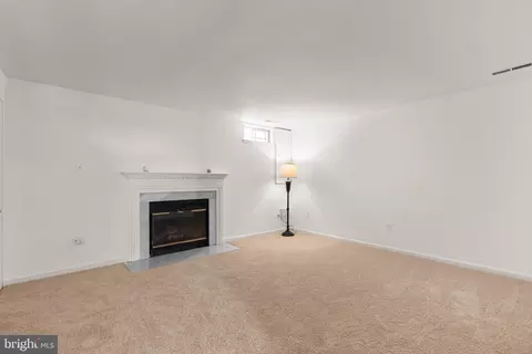 Bedroom - 2256 Wimbledon Cir, Silver Spring, MD 20906 photo 5 of 7