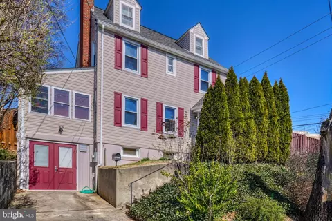 3701 Decatur Ave, Kensington, MD 20895