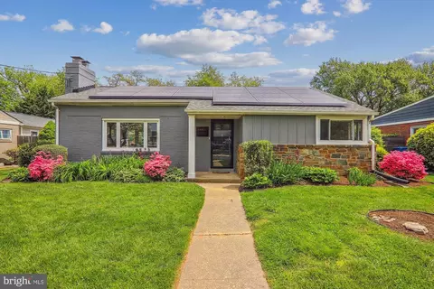 10013 Woodland Dr, Silver Spring, MD 20902