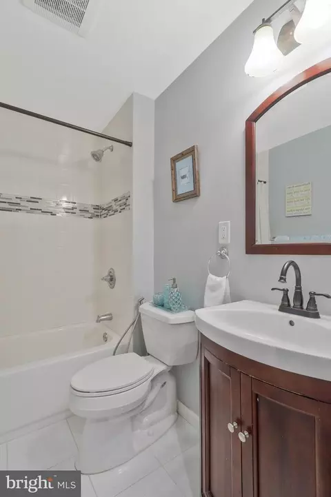 Bath - 10308 Lorain Ave, Silver Spring, MD 20901 photo 10 of 10