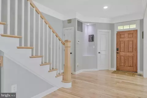 Entry Way - 10308 Lorain Ave, Silver Spring, MD 20901 photo 5 of 7