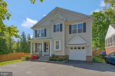 Exterior - 10308 Lorain Ave, Silver Spring, MD 20901 photo 2 of 11