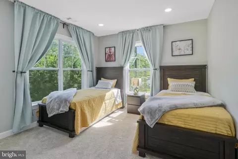 Bedroom - 10308 Lorain Ave, Silver Spring, MD 20901 photo 6 of 10