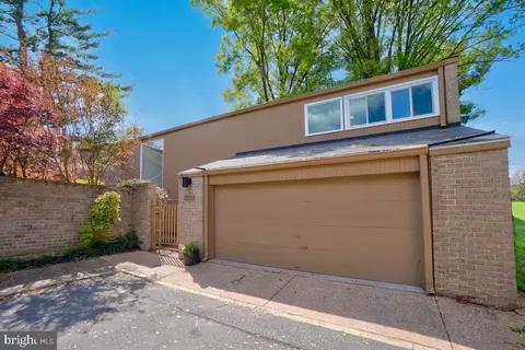 19152 Roman Way, Montgomery Village, MD 20886
