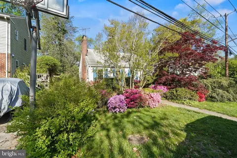 Exterior - 10210 Procter St, Silver Spring, MD 20901 photo 3 of 9