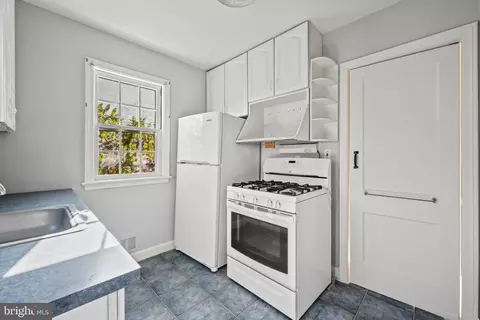 Kitchen - 10210 Procter St, Silver Spring, MD 20901 photo 3 of 3