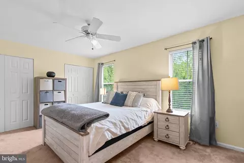Bedroom - 18009 Sunset River Ct, Olney, MD 20832 photo 3 of 5