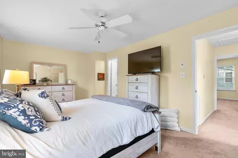 Bedroom - 18009 Sunset River Ct, Olney, MD 20832 photo 2 of 5
