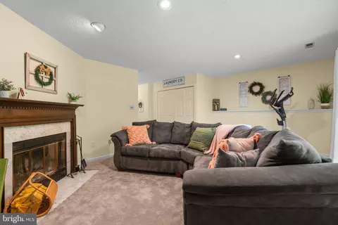 Other - 18009 Sunset River Ct, Olney, MD 20832 photo 10 of 11