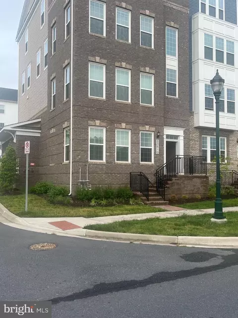 23510 A Overlook Park Dr #D1, Clarksburg, MD 20871
