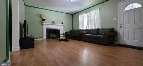 Living - 1616 Gridley Ln, Silver Spring, MD 20902 photo 2 of 2
