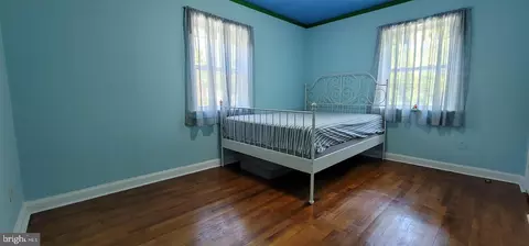 Bedroom - 1616 Gridley Ln, Silver Spring, MD 20902 photo 2 of 5