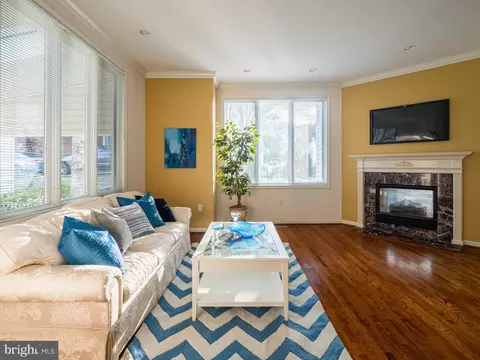Living - 1520 Vivian Pl, Silver Spring, MD 20902 photo 8 of 12