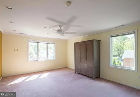 Bedroom - 1520 Vivian Pl, Silver Spring, MD 20902 photo 5 of 7