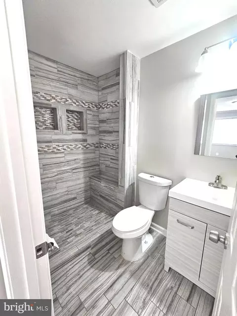 1006 Merrimac Dr, Silver Spring, MD 20903 photo 12