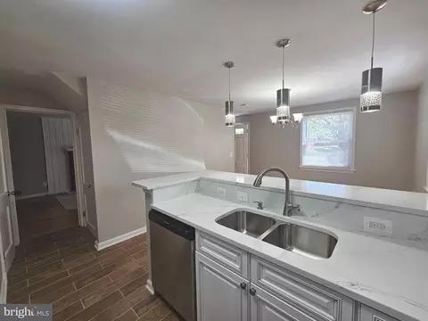 1006 Merrimac Dr, Silver Spring, MD 20903 photo 17