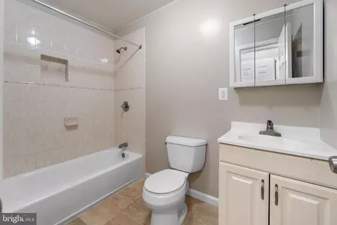 1006 Merrimac Dr, Silver Spring, MD 20903 photo 36