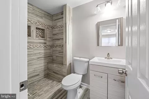 1006 Merrimac Dr, Silver Spring, MD 20903 photo 10