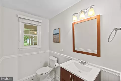 10505 Calumet Dr, Silver Spring, MD 20901 photo 27