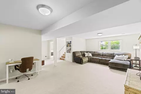 10505 Calumet Dr, Silver Spring, MD 20901 photo 25