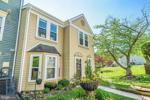 1719 Wilcox Ln, Silver Spring, MD 20906